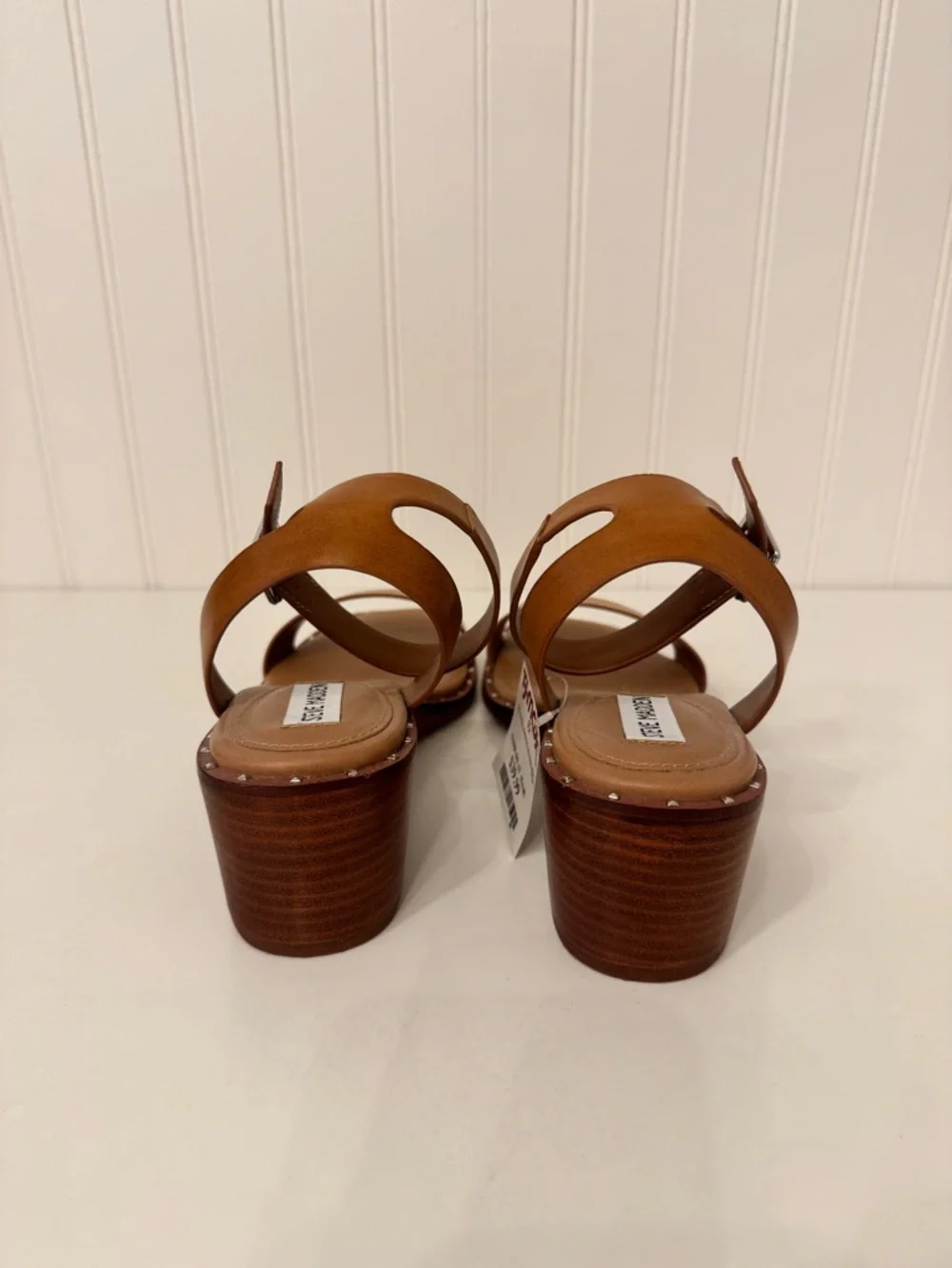 Steve Madden Brown Leather Stud Trim Ankle Strap Sandals Size 9 Women - Picture 4 of 5